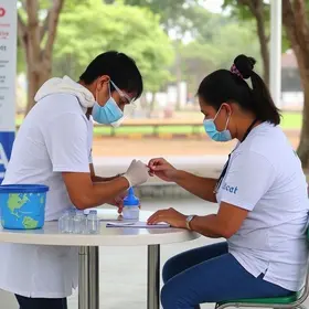 plantão de vacinação